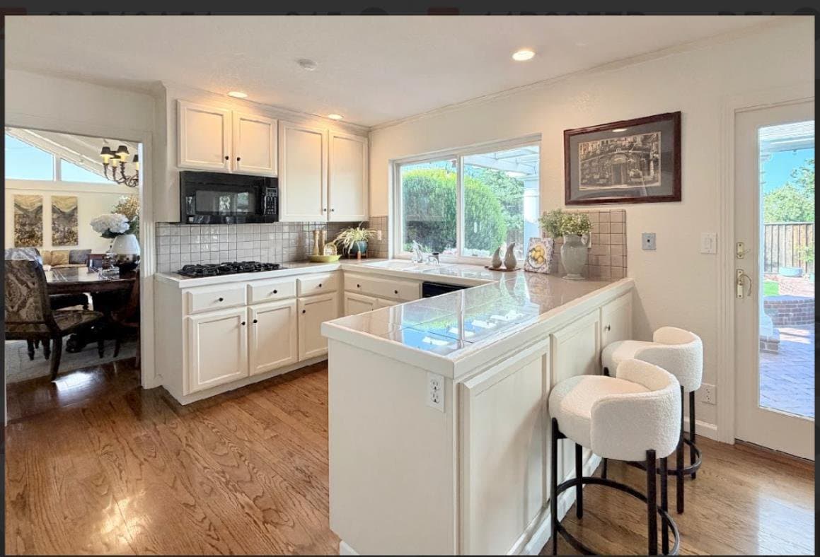 12498 Sumner Drive - Photo 5