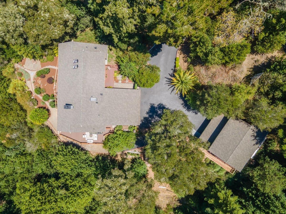 235 Southwood Drive - Photo 2