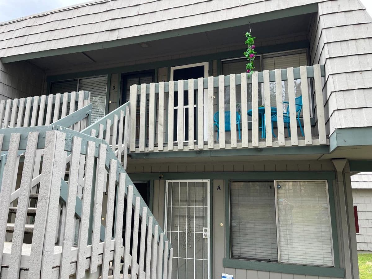 3334 Harbor Circle #B - Photo 1