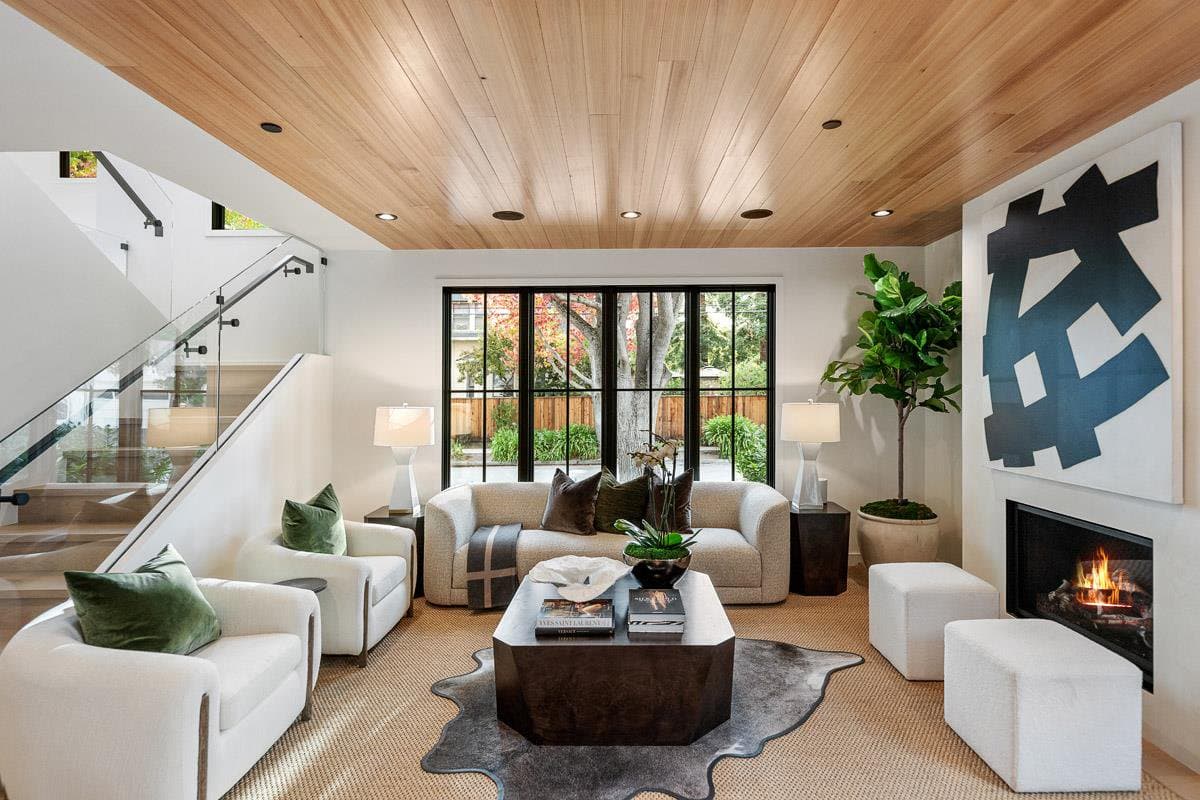 1300 Laguna Avenue - Photo 3