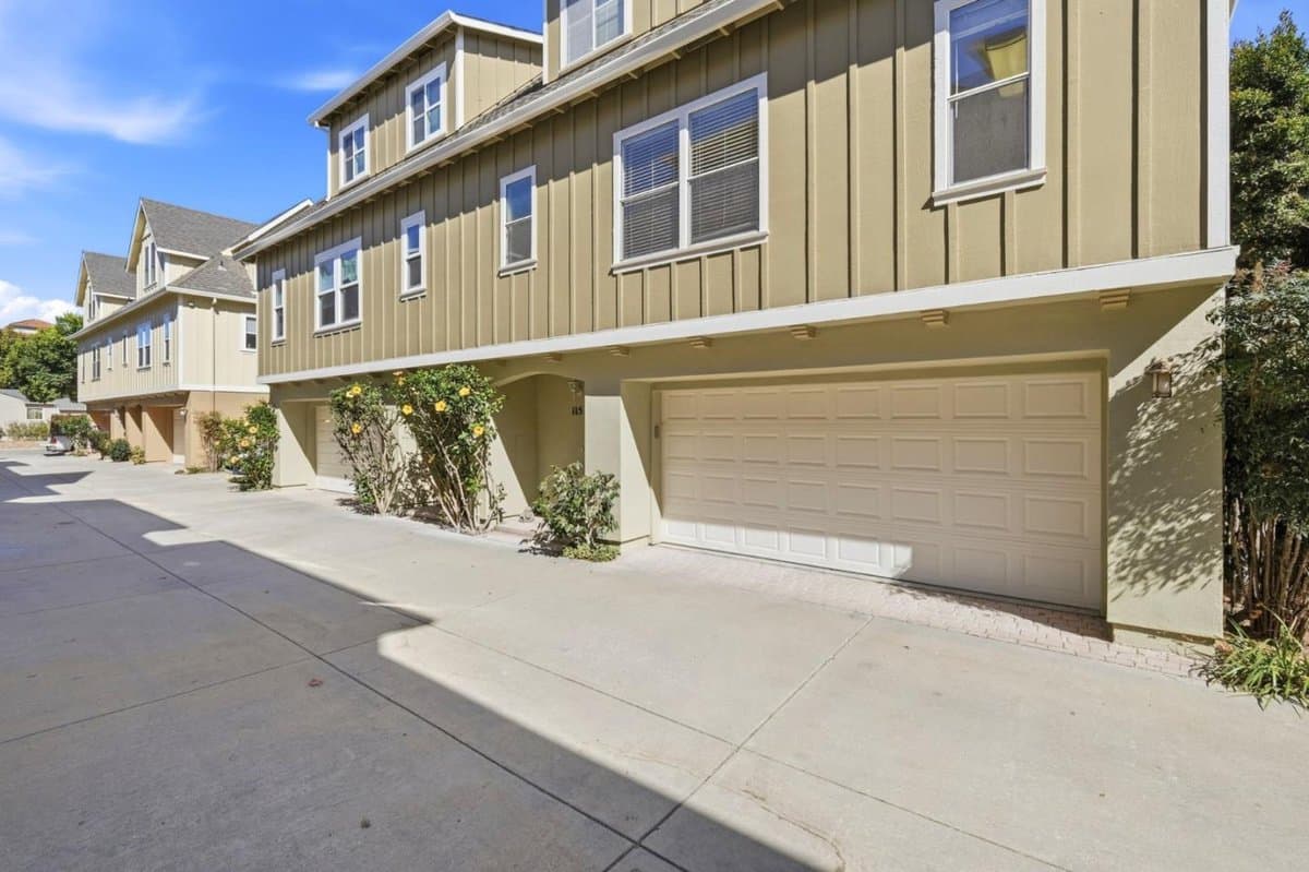 115 Library Lane - Photo 2