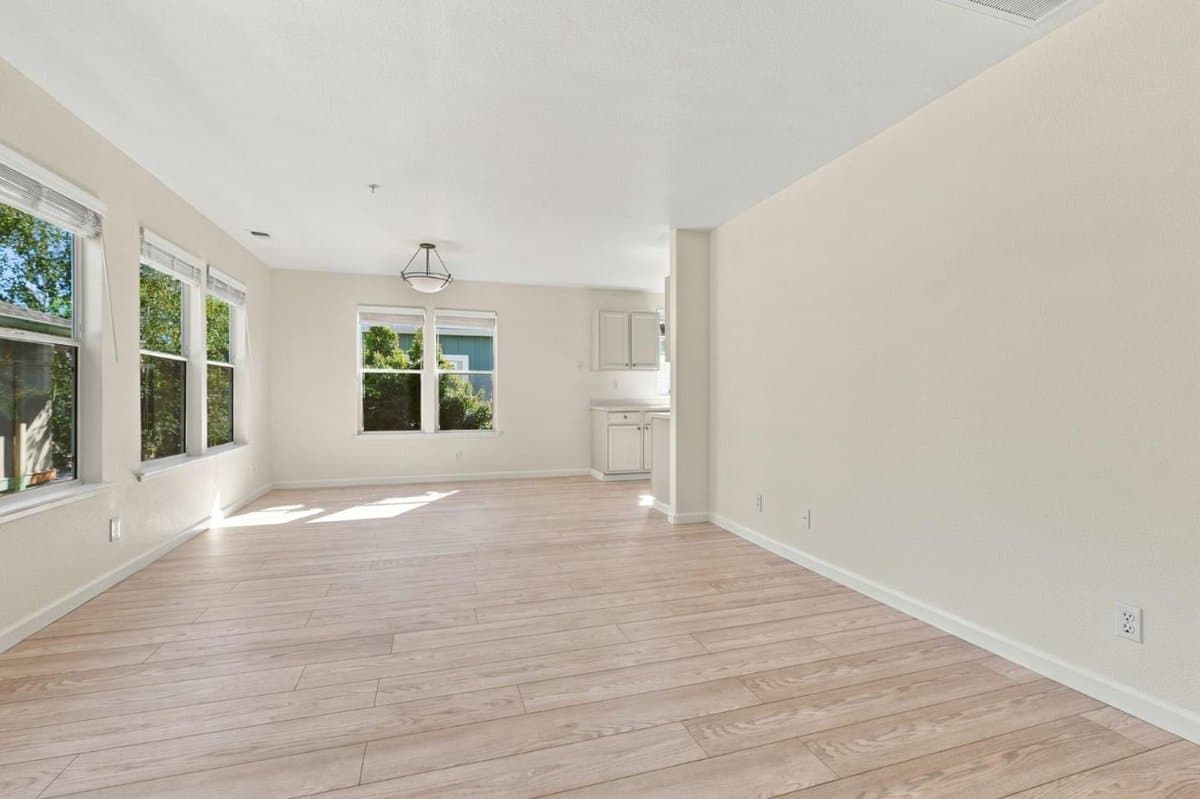 115 Library Lane - Photo 5