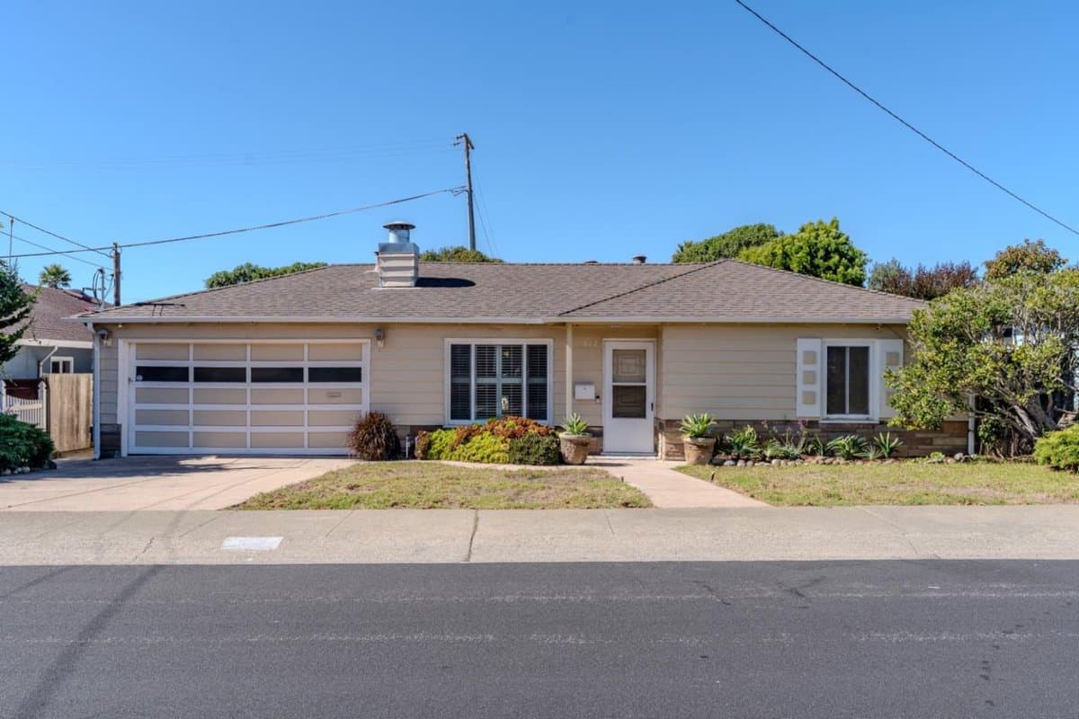 512 Edgemar - Photo 1