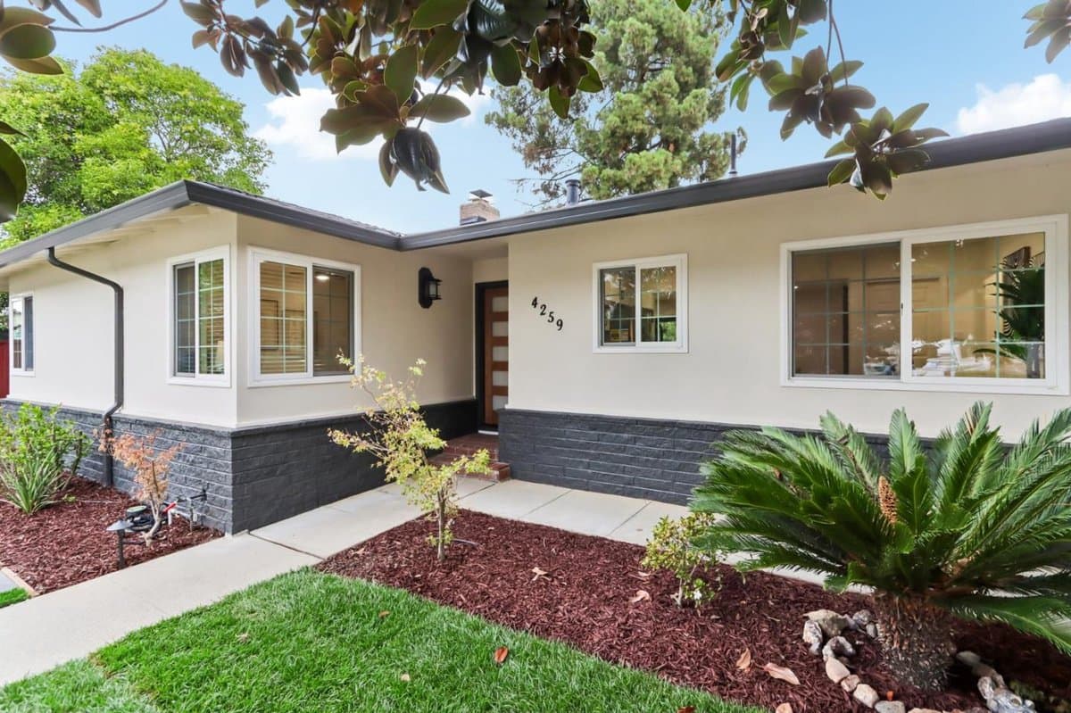 4259 Silver Street - Photo 3