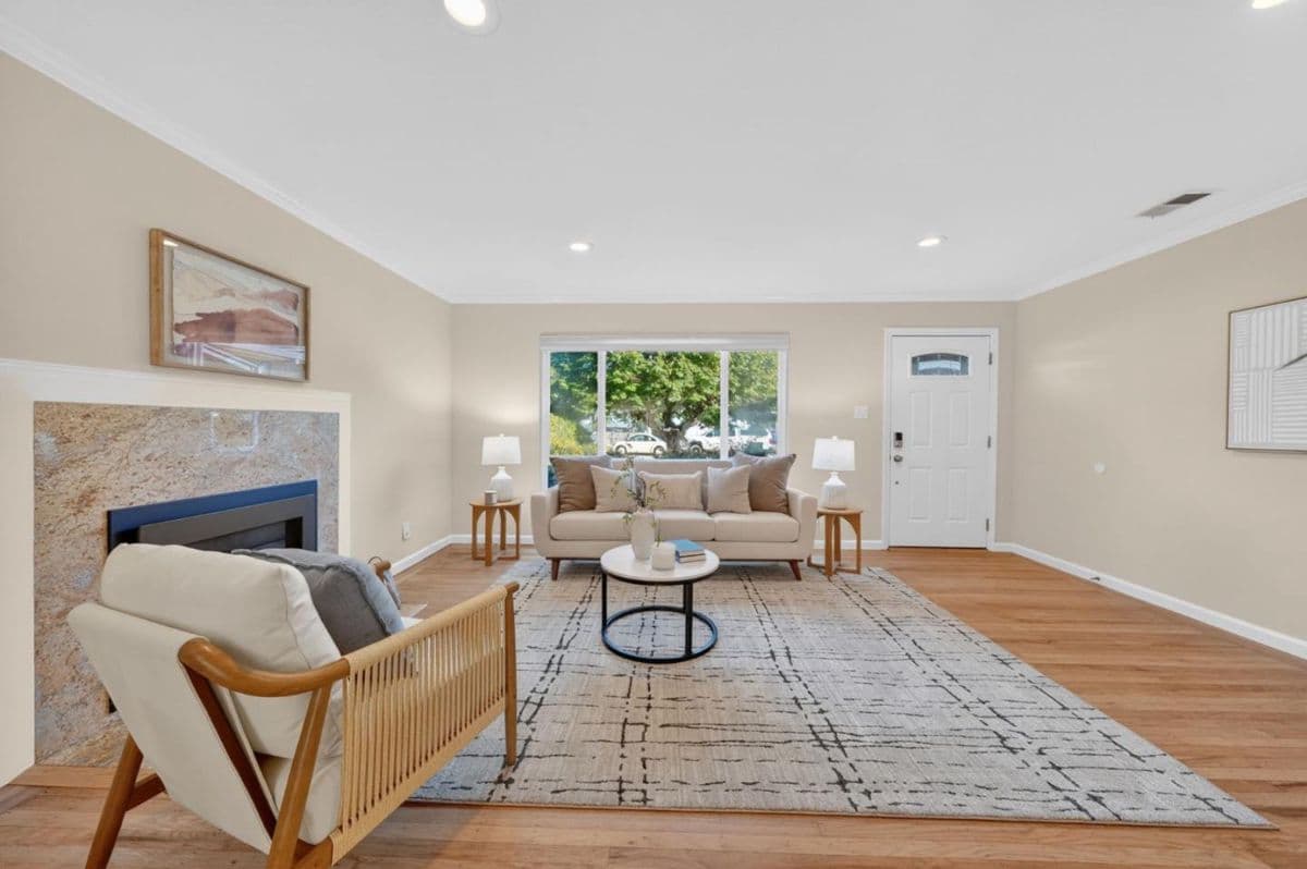 339 Greenway Drive - Photo 4