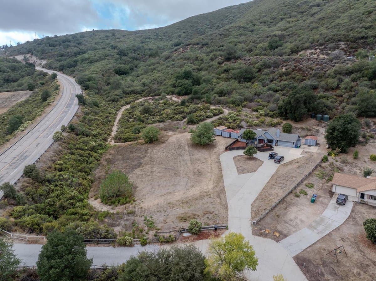 58026 Jolon Road - Photo 2