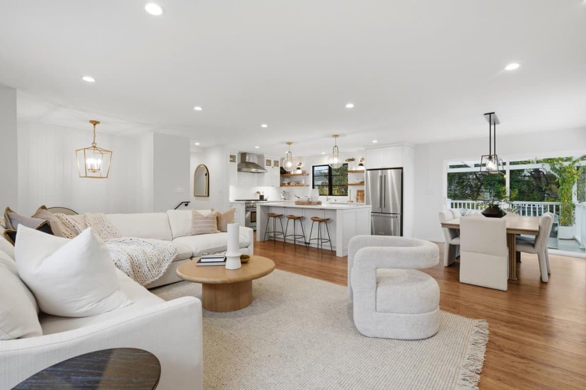 961 Cambridge Road - Photo 5