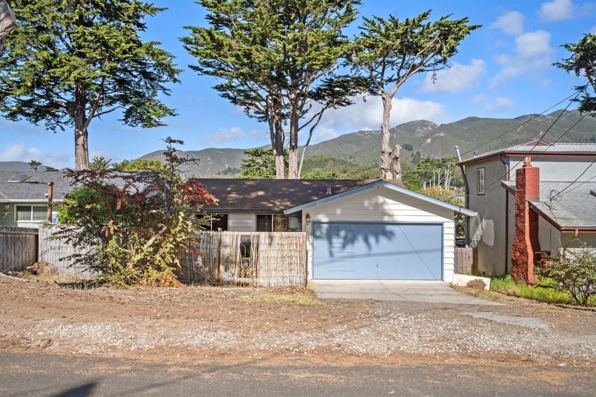 575 5th Street - Photo 1