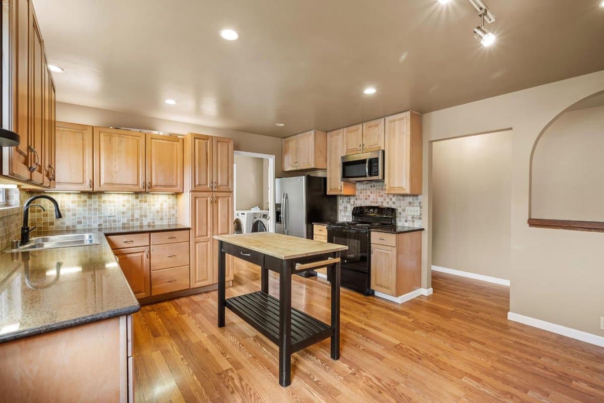 575 5th Street - Photo 5