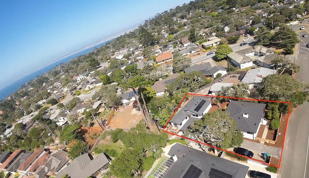 612 Sunset Drive - Photo 2