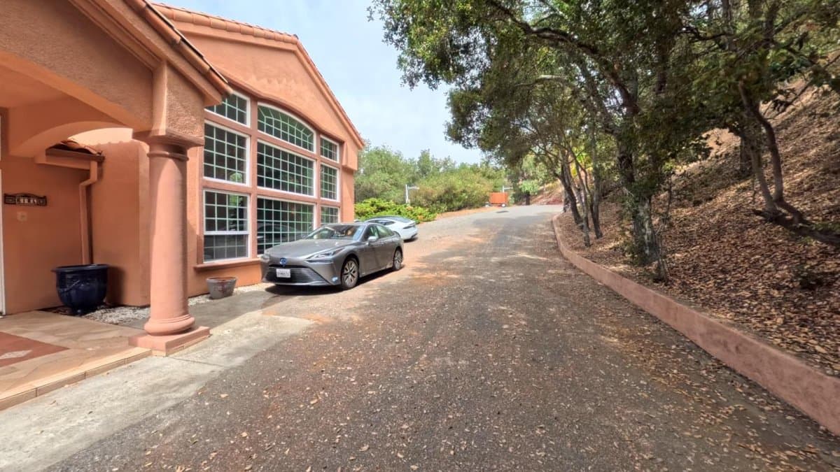 4450 Quimby Road - Photo 3