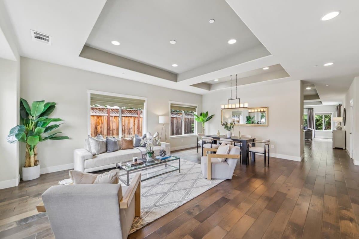 15 Colleen Way - Photo 4