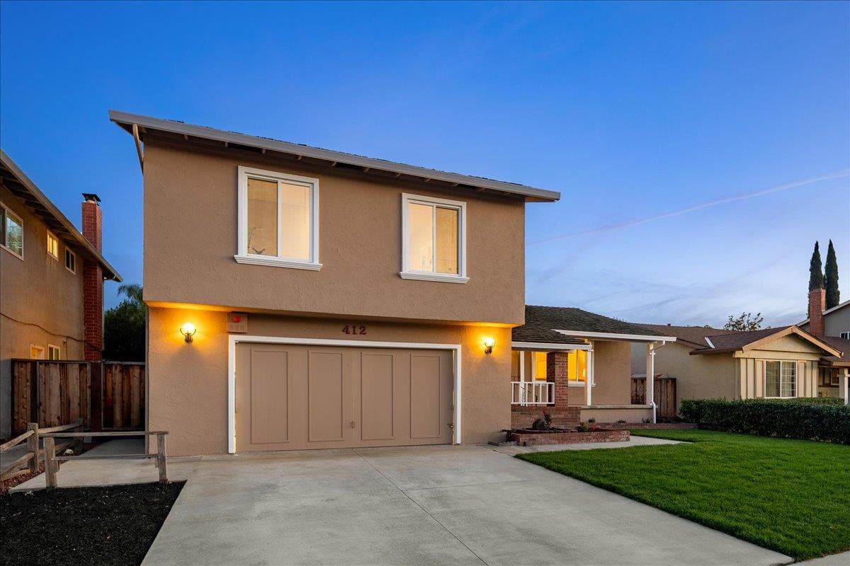 412 Royale Park Drive - Photo 2
