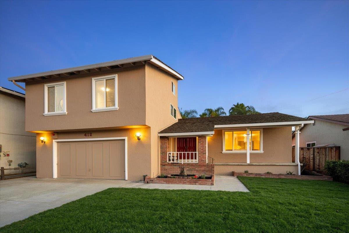412 Royale Park Drive - Photo 3