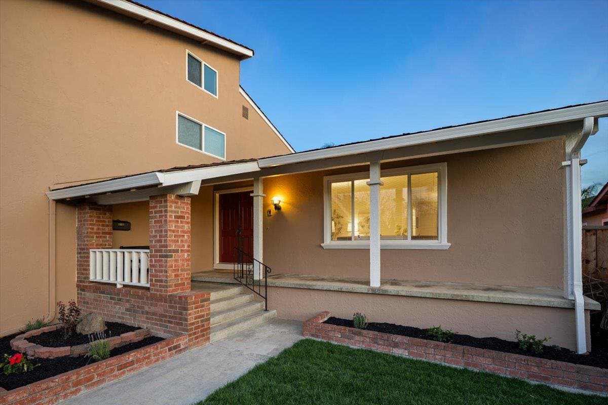 412 Royale Park Drive - Photo 4