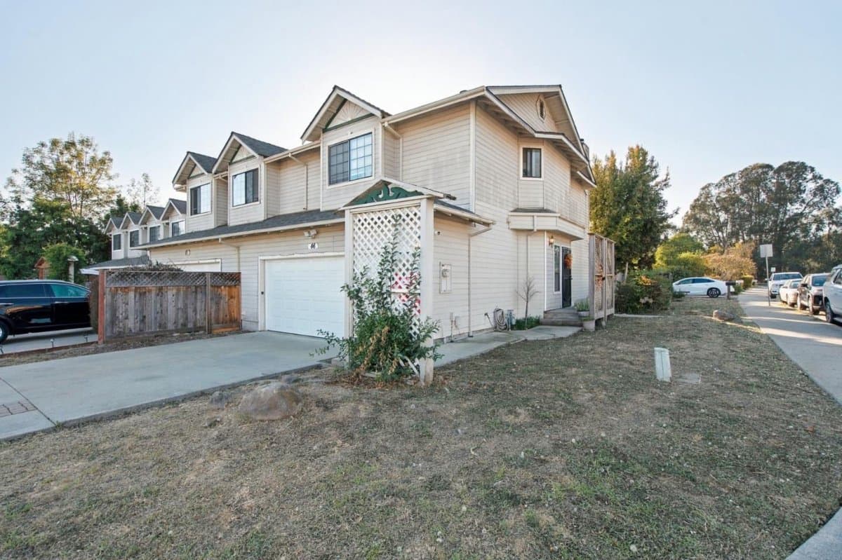 46 Faith Drive - Photo 3