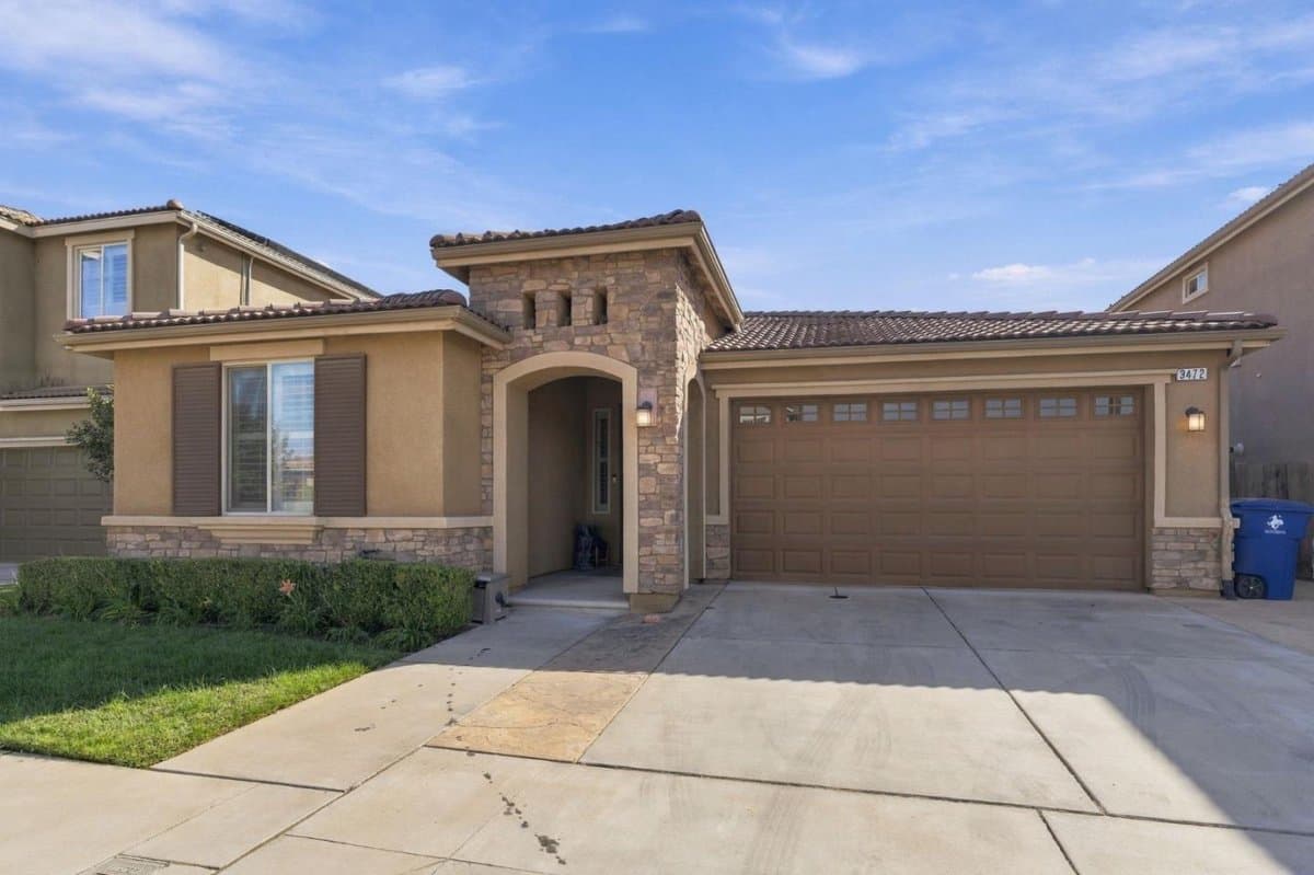 3472 Hampton Way - Photo 4