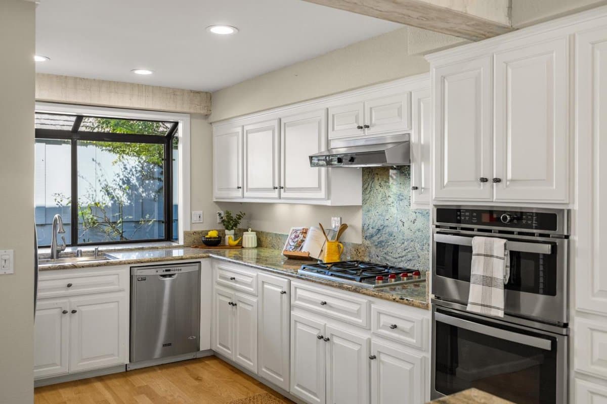 28063 Heron Court - Photo 5