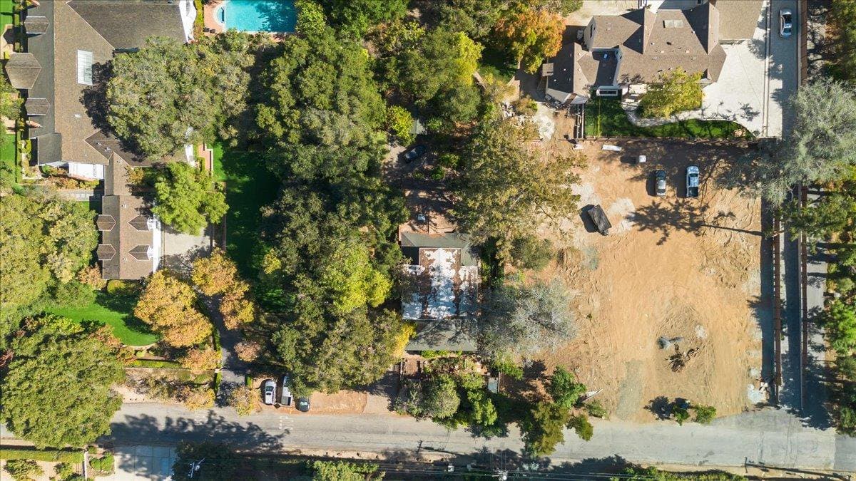 15550 Glen Una Drive - Photo 5