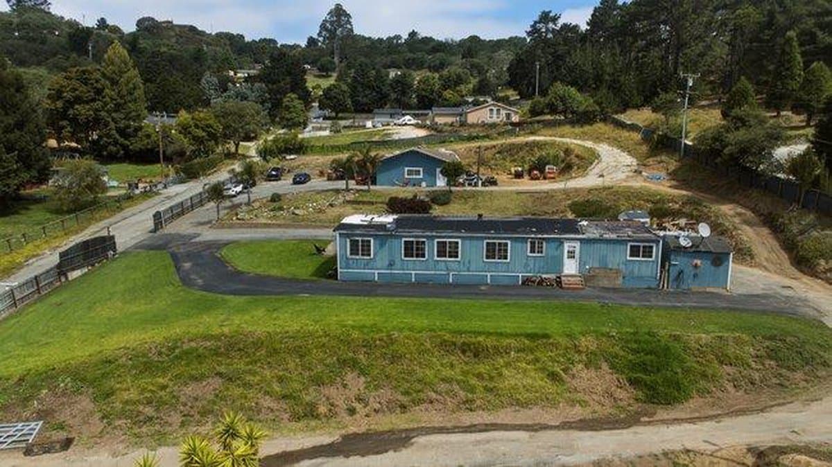 5925 Briarcliff Terrace - Photo 2