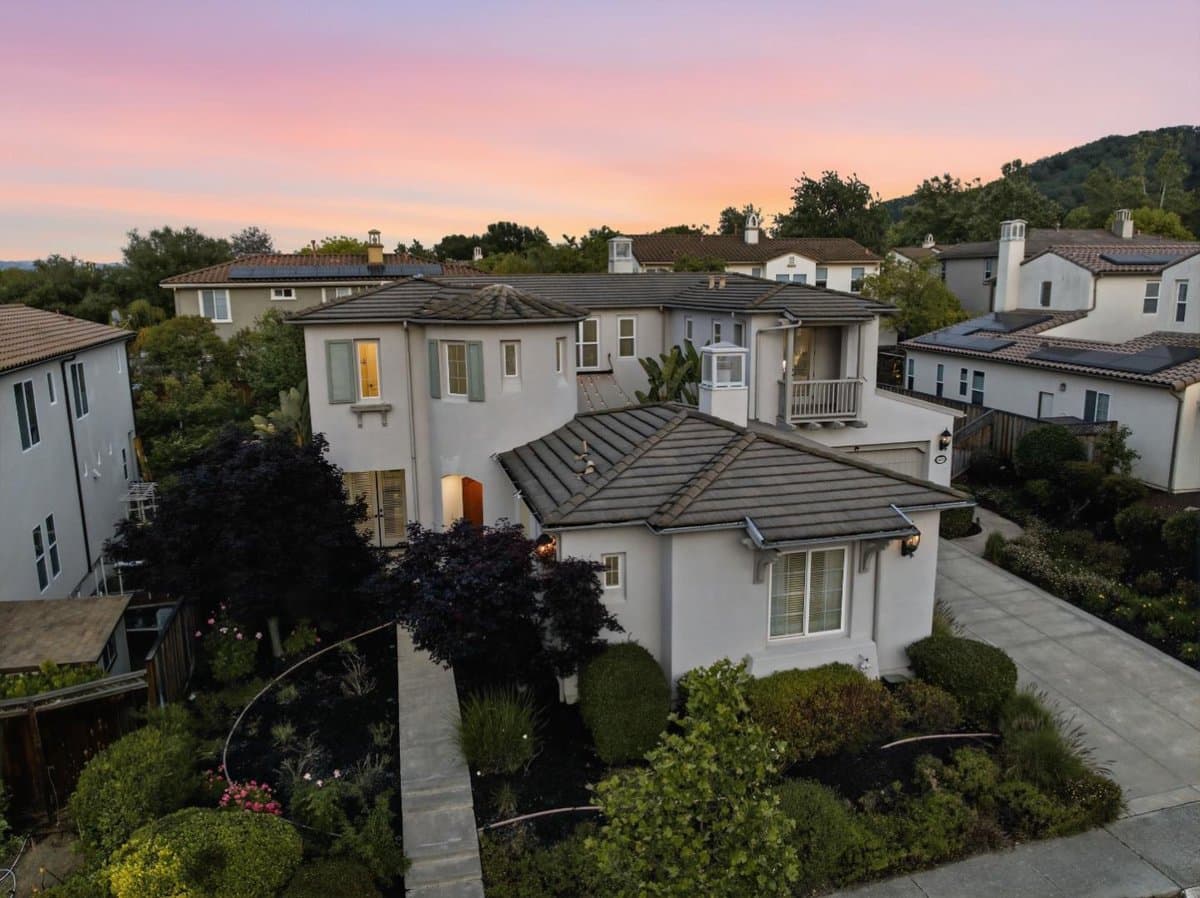 2645 Muirfield Way - Photo 3