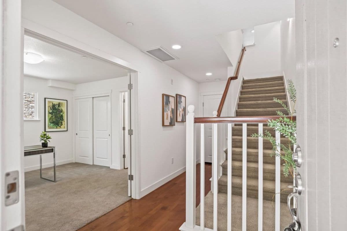 411 Brassinga Court - Photo 4