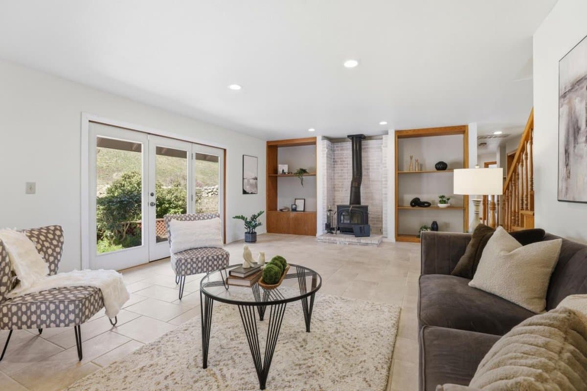 215 Chateau Drive - Photo 5