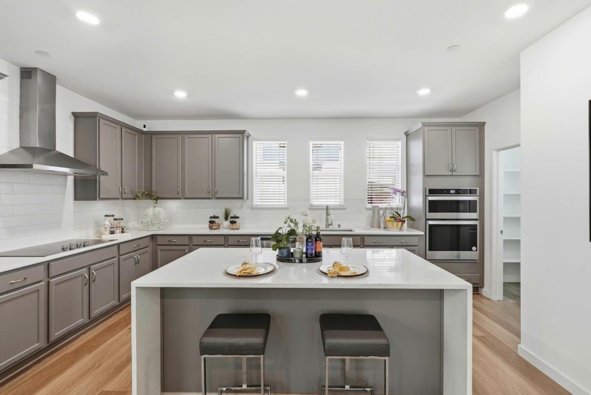 638 EUCALYPTUS Way - Photo 4