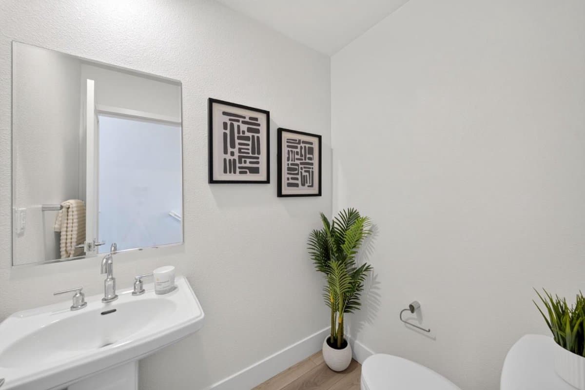 3891 Vanguard Common #1004 - Photo 5