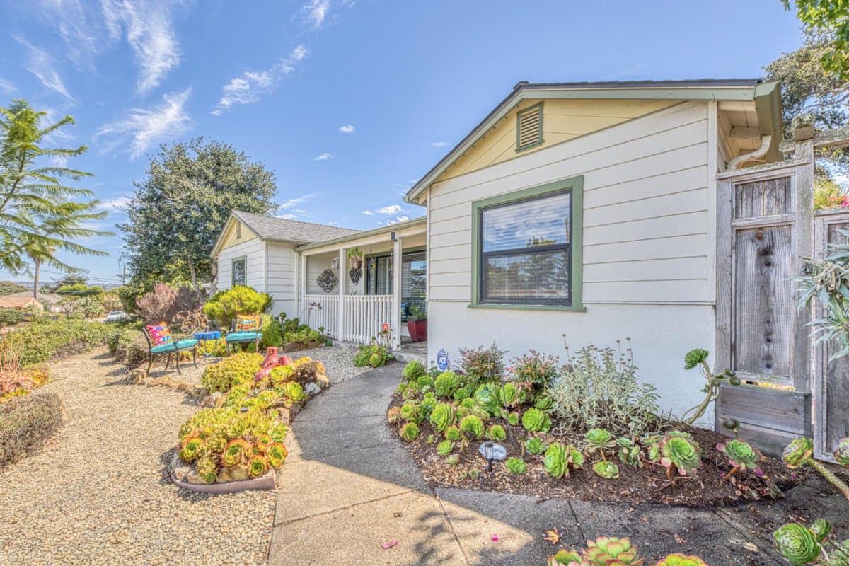 202 Edinburgh Avenue - Photo 3