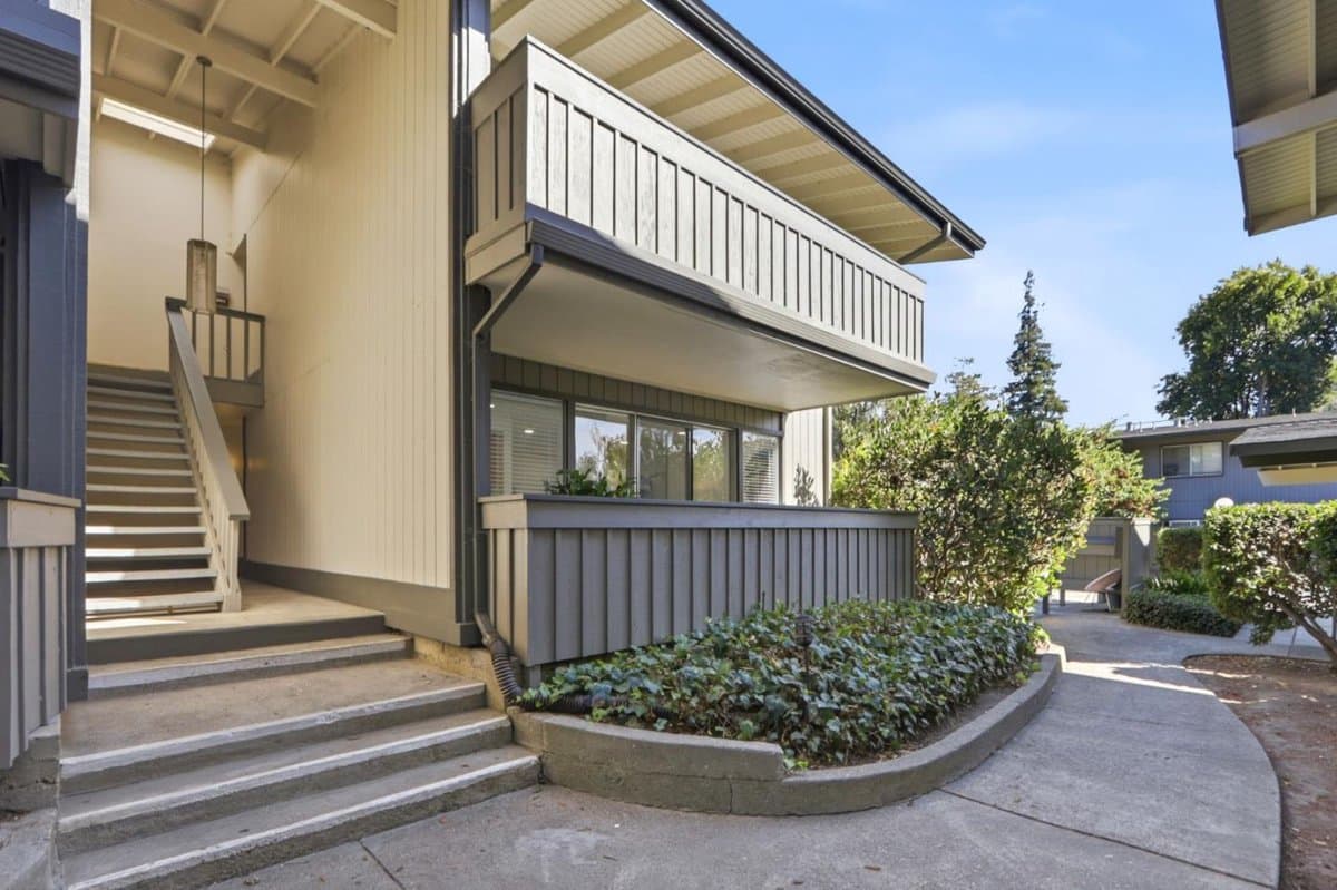 151 Buckingham Drive #233 - Photo 2