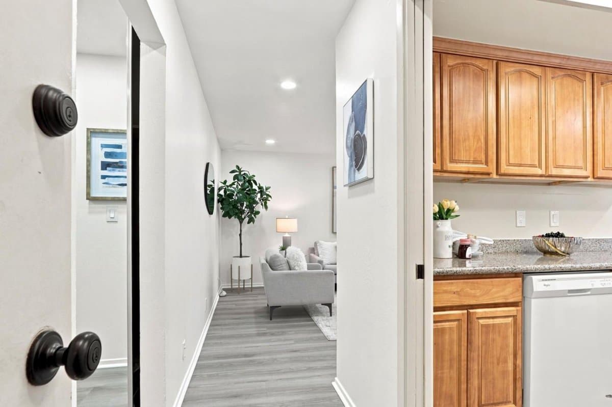151 Buckingham Drive #233 - Photo 5