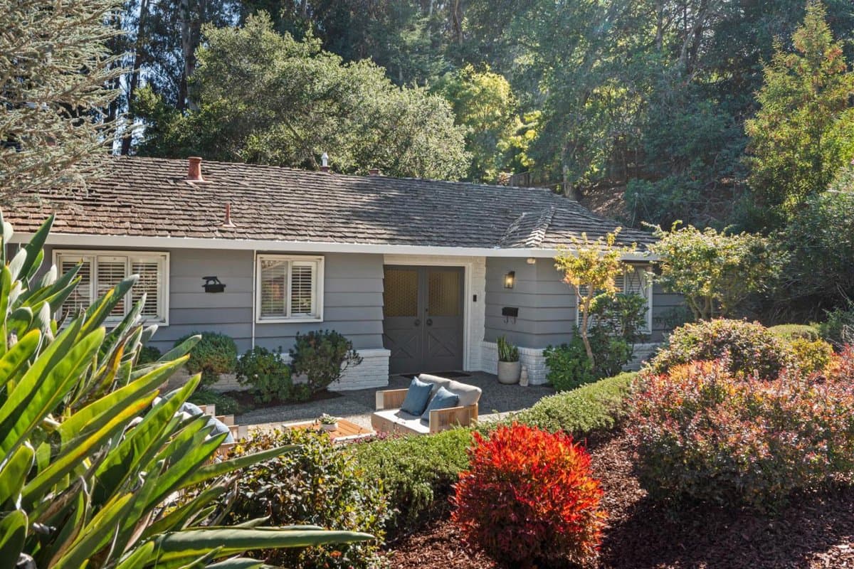 3605 Kingridge Drive - Photo 2