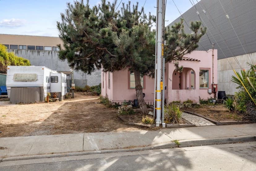 450 Ortiz Avenue - Photo 1 of 8