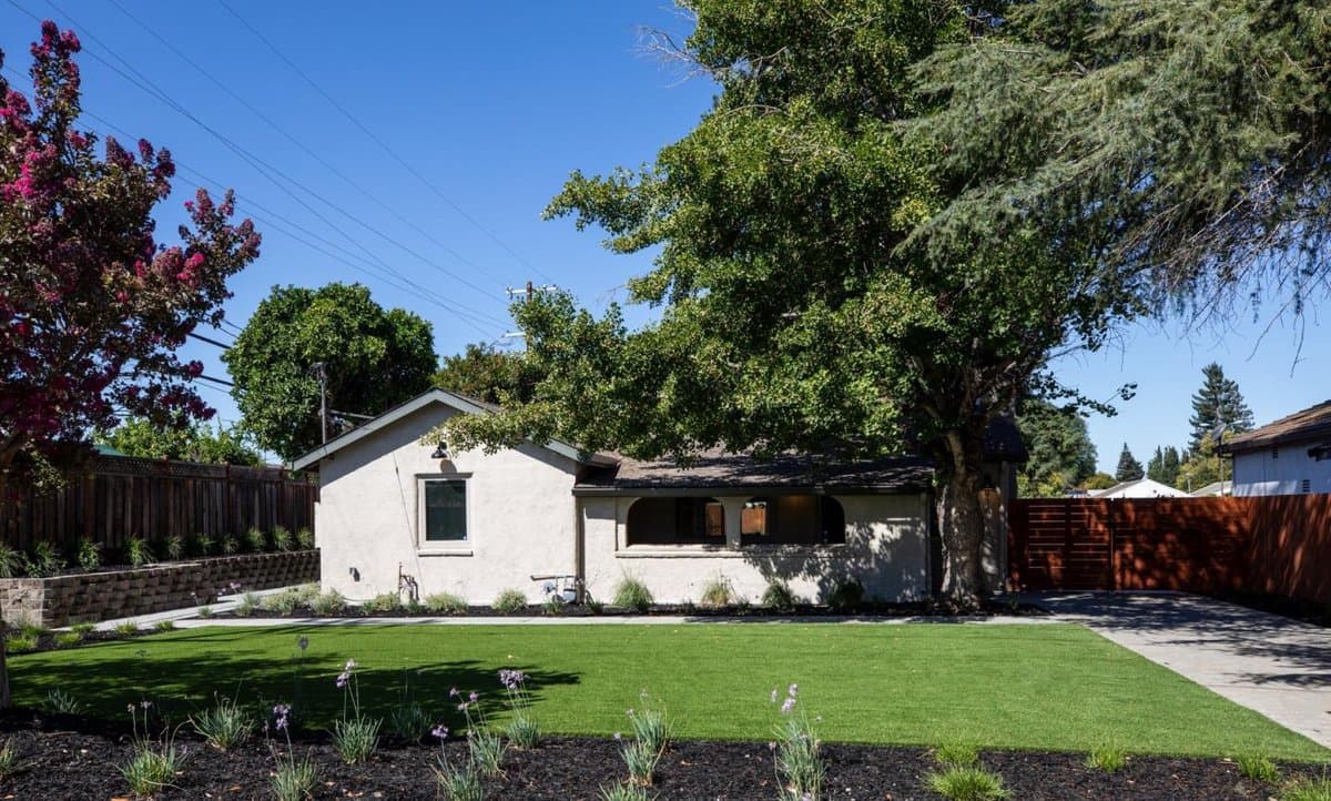 918 San Rafael Avenue - Photo 2