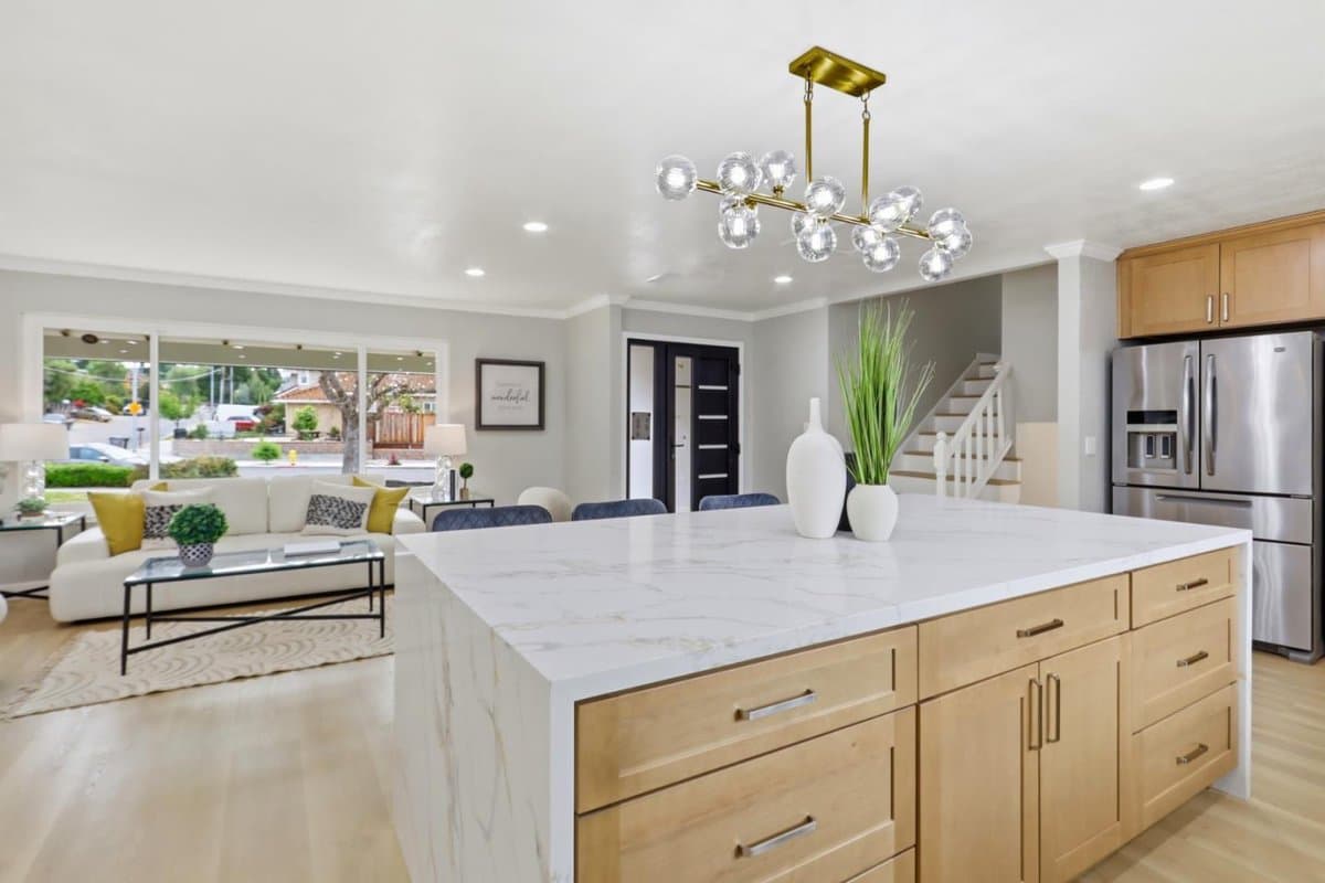 3367 Holderman Drive - Photo 3
