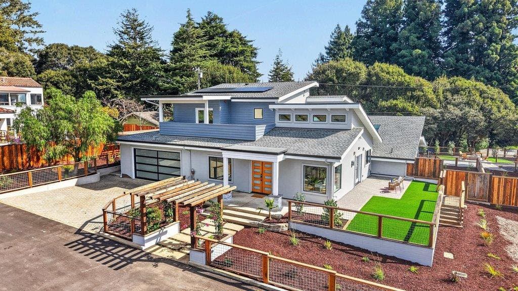 7431 Mesa Drive #A - B - Photo 3