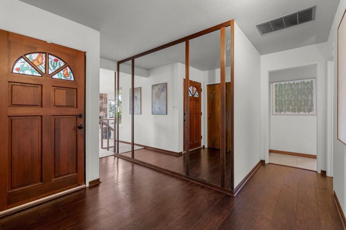 599 Hacienda Drive - Photo 5