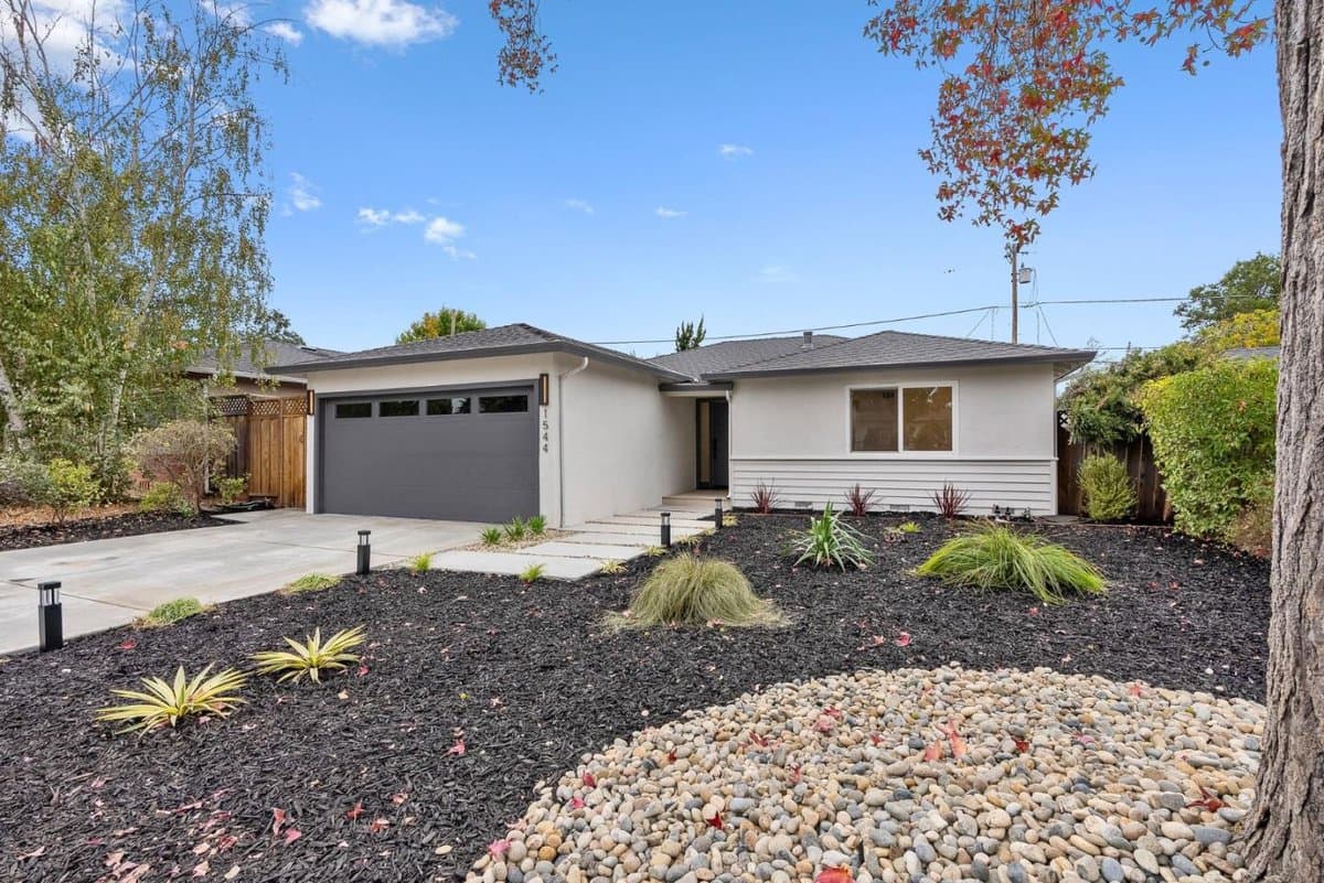1544 Todd Street - Photo 3