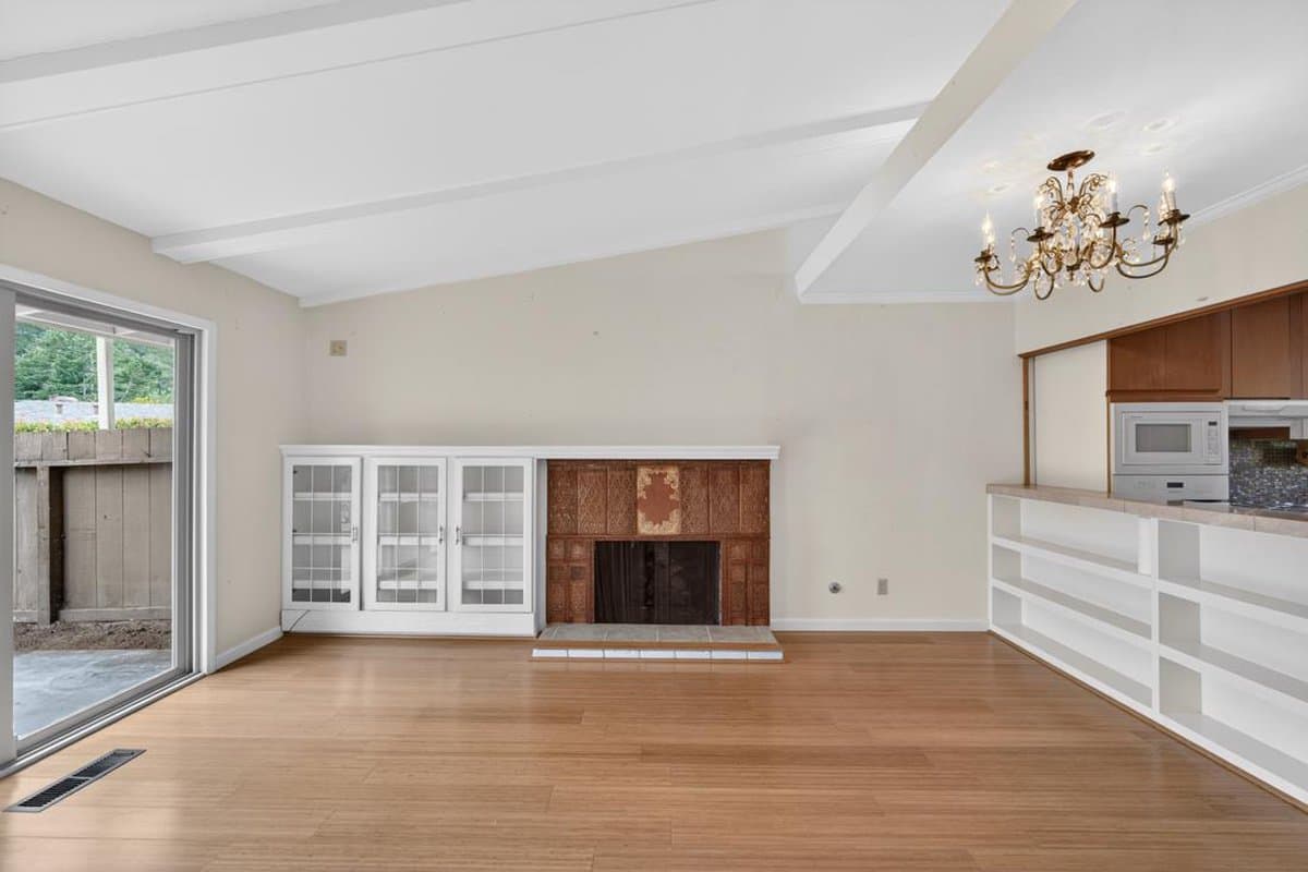 288 Hacienda Carmel - Photo 2