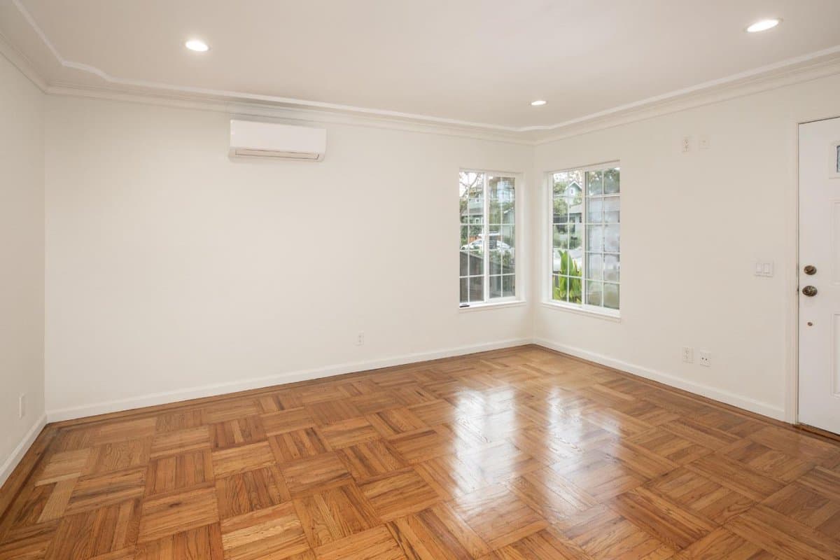 3525 Park Boulevard - Photo 3