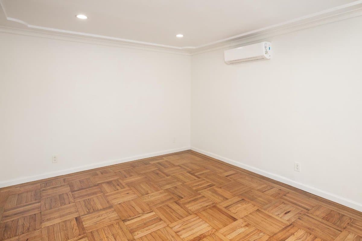 3525 Park Boulevard - Photo 4