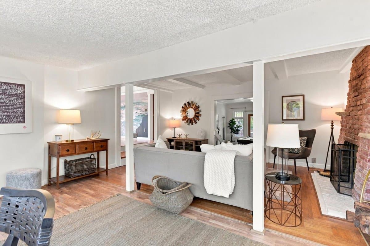468 Donaldson Avenue - Photo 3