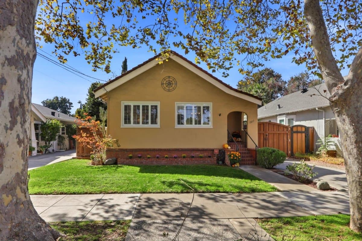 1011 South 9th Street - Photo 1