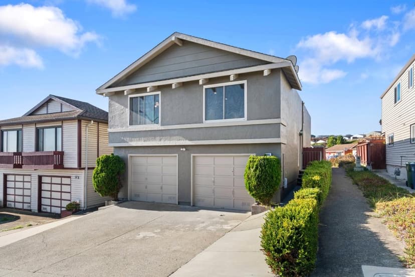 964 Gellert Boulevard - Photo 1 of 8