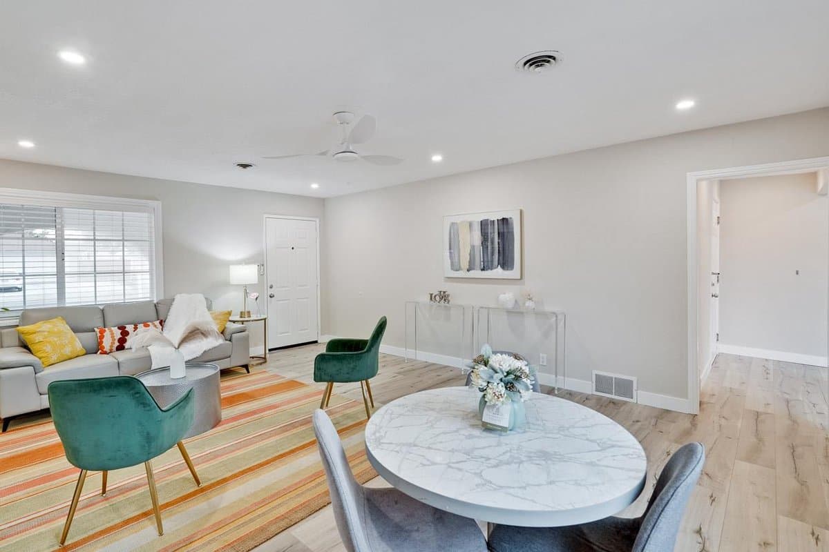 263 East Hemlock Avenue - Photo 5