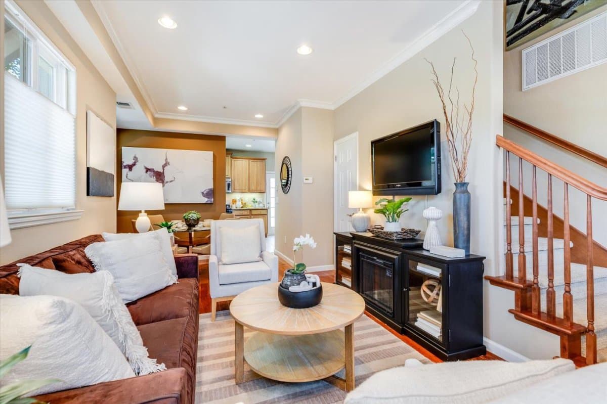 700 Paula Court - Photo 5