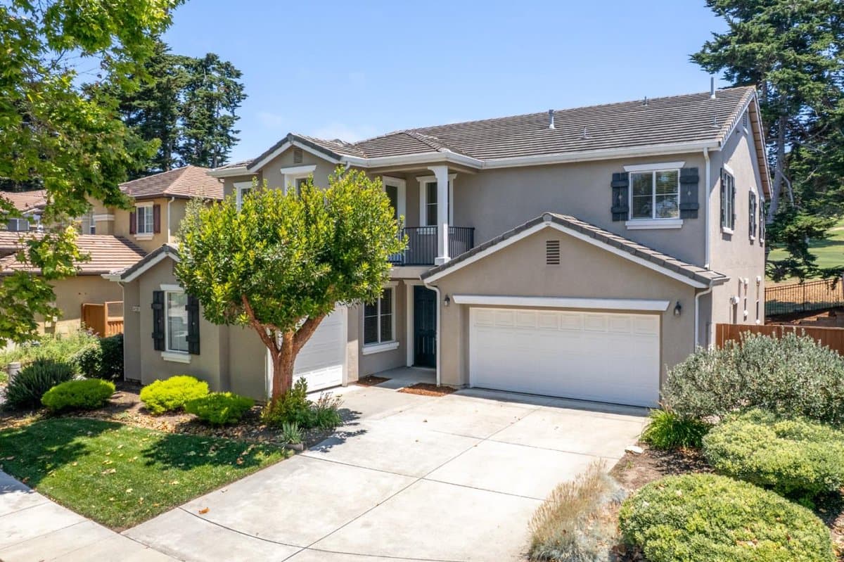 4120 Peninsula Point Drive - Photo 1