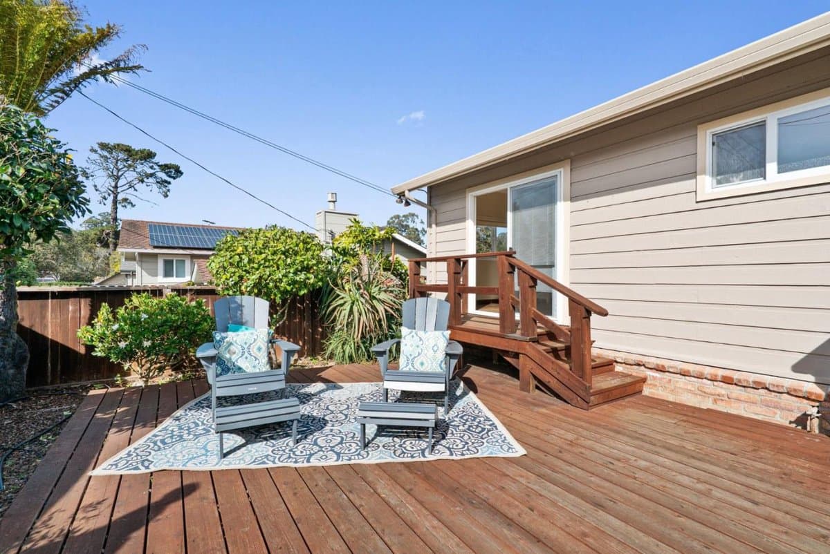 684 Bayview Drive - Photo 5