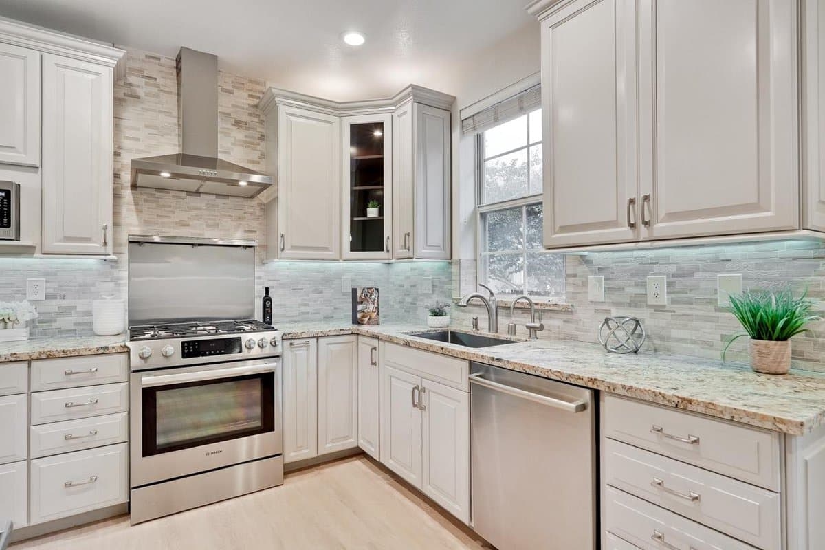 368 Meridian Avenue - Photo 1